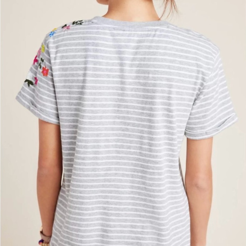 Anthropologie Gray and White Embellished Short Sleeve Tee - Picture 4 of 6